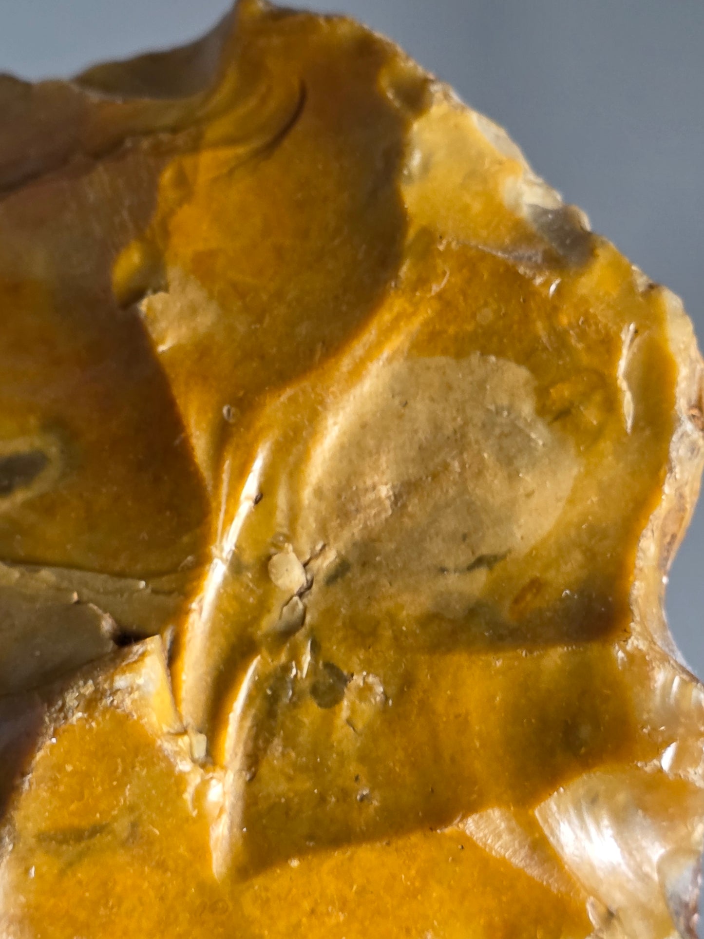 Huge Museum Standard British Lower Palaeolithic Flint Handaxe. Found 1901 in Farnham, Surrey. Ex Captain Streatfield Collection
