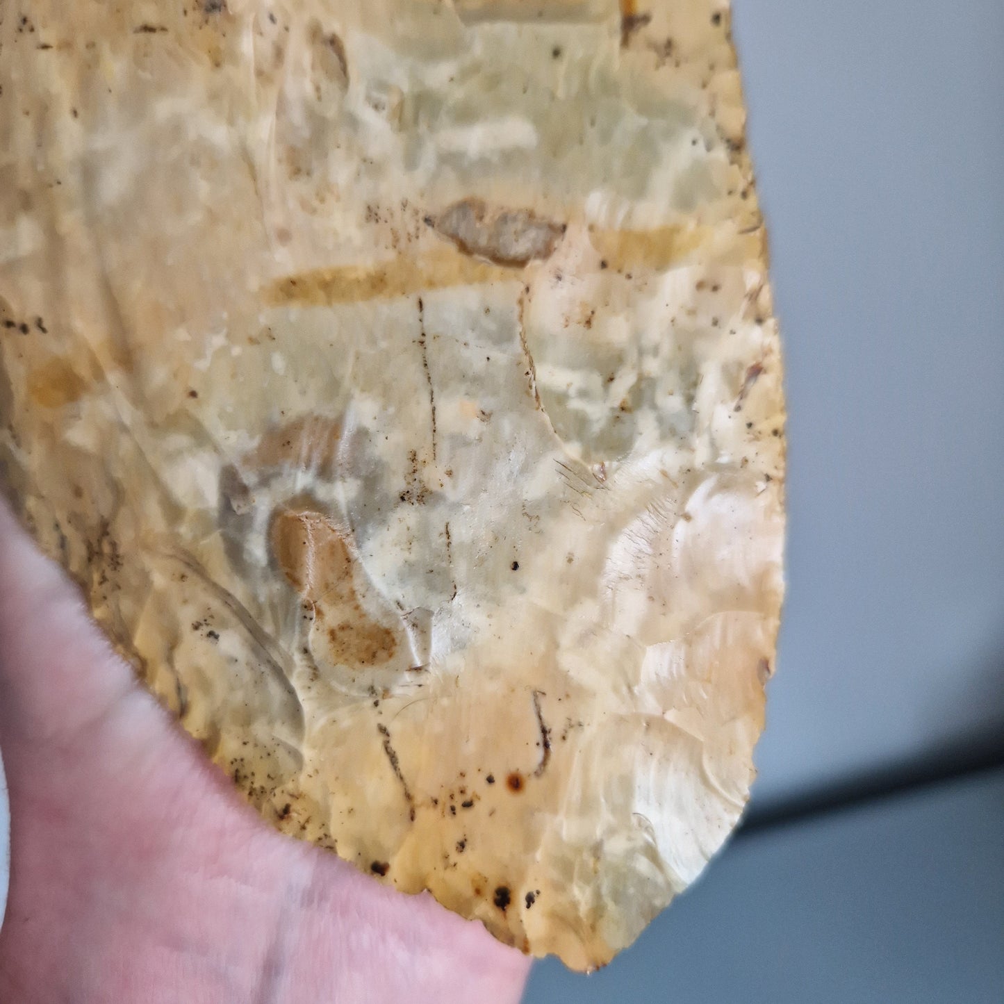 Neanderthal Made Middle Palaeolithic Handaxe / Biface. Beautiful Patina. From Seine et Marne, France. Stoneage