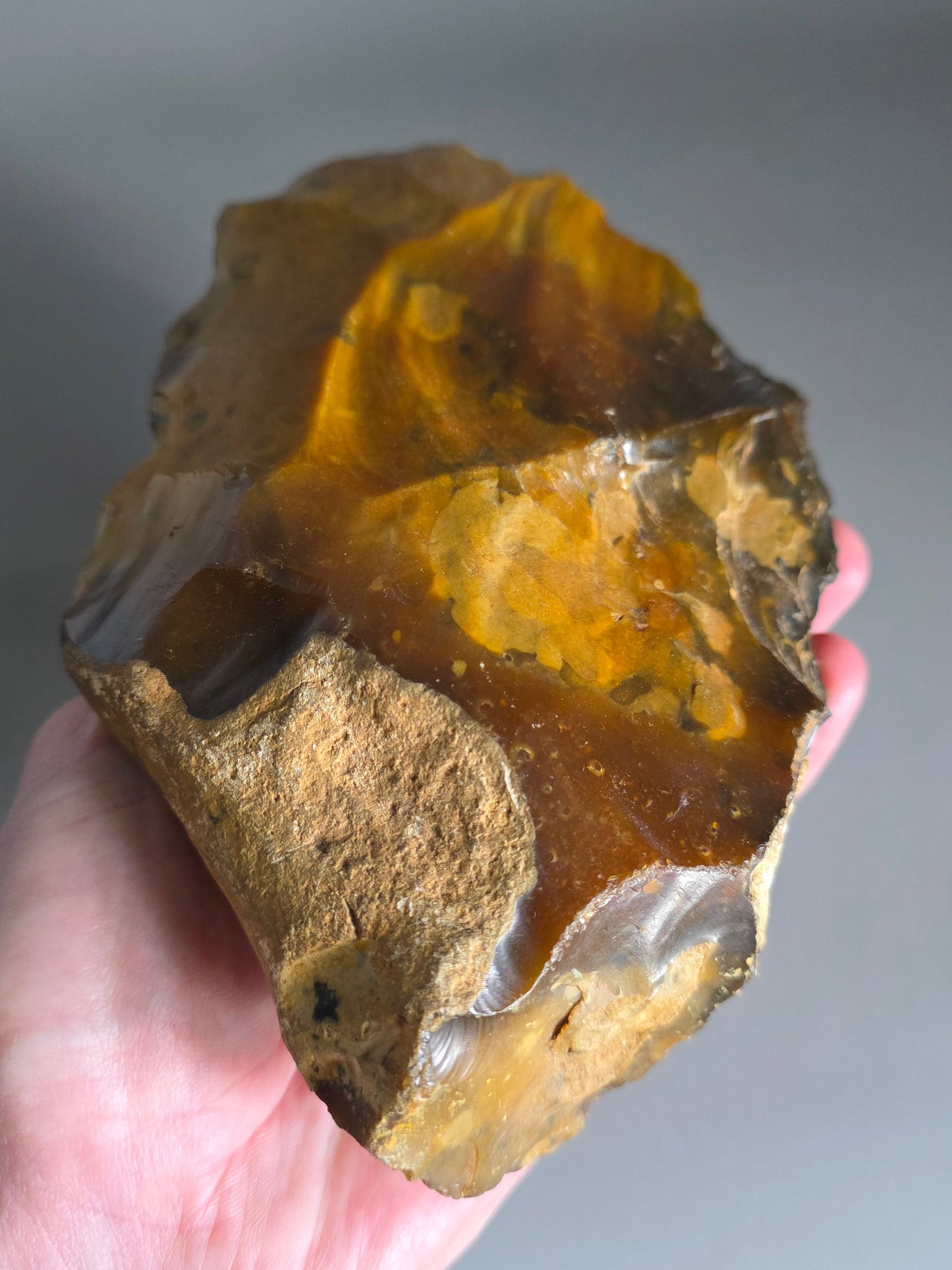Huge Museum Standard British Lower Palaeolithic Flint Handaxe. Found 1901 in Farnham, Surrey. Ex Captain Streatfield Collection
