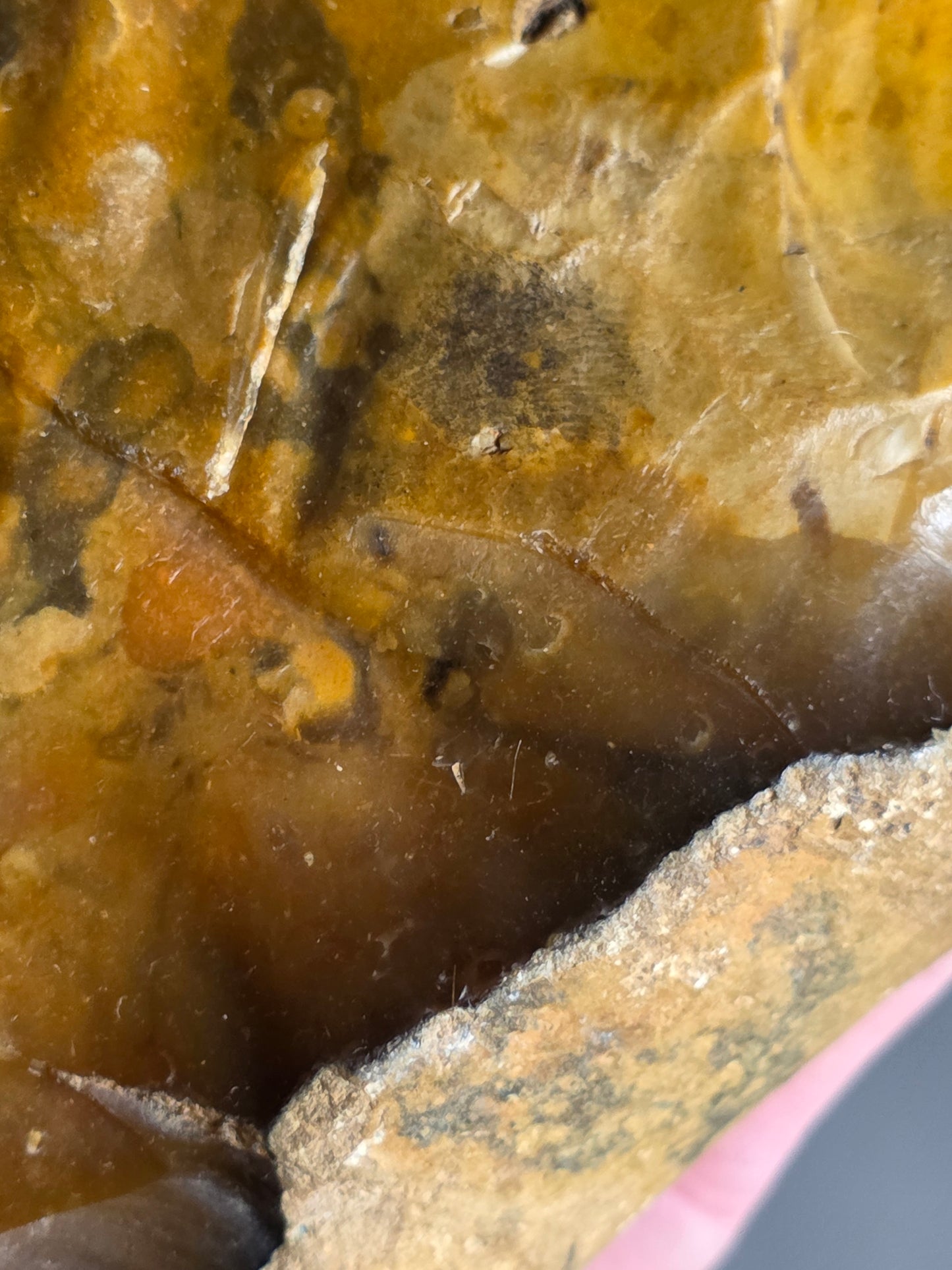 Huge Museum Standard British Lower Palaeolithic Flint Handaxe. Found 1901 in Farnham, Surrey. Ex Captain Streatfield Collection